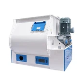 Stroj za mešanje krme za perutnino